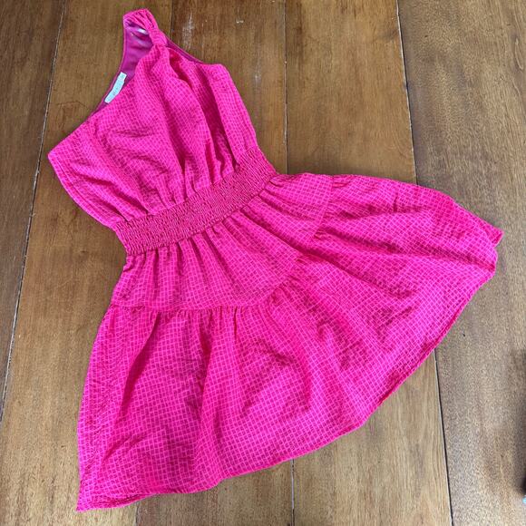 Lush Hot Pink One Shoulder Smocked Waist‎ Tiered Mini Dress Sz XS Barbie Y2K - Picture 3 of 12